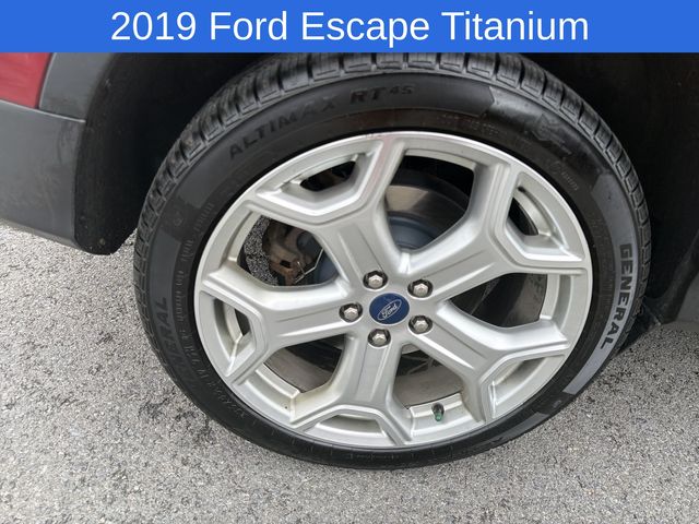 Thumbnail: 2019 Ford Escape - 8