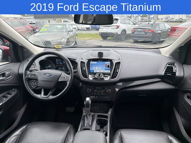 Thumbnail: 2019 Ford Escape - 2