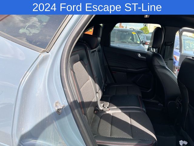Thumbnail: 2024 Ford Escape - 18