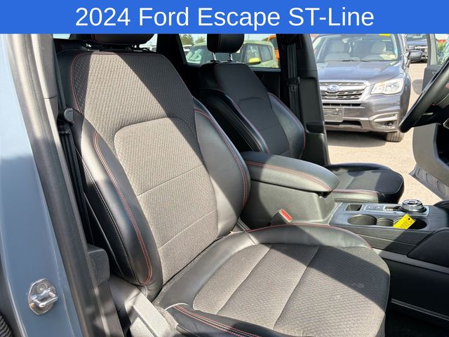 Thumbnail: 2024 Ford Escape - 11