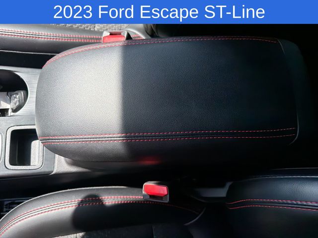 Thumbnail: 2023 Ford Escape - 14
