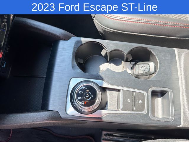 Thumbnail: 2023 Ford Escape - 15