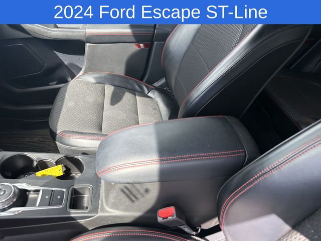 Thumbnail: 2024 Ford Escape - 19