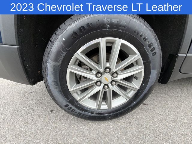 Thumbnail: 2023 Chevrolet Traverse - 8