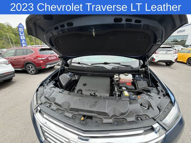 Thumbnail: 2023 Chevrolet Traverse - 9