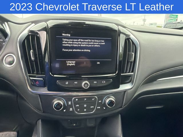 Thumbnail: 2023 Chevrolet Traverse - 14
