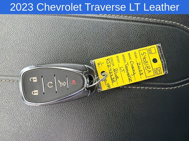 Thumbnail: 2023 Chevrolet Traverse - 17
