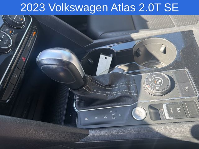 Thumbnail: 2023 Volkswagen Atlas - 12