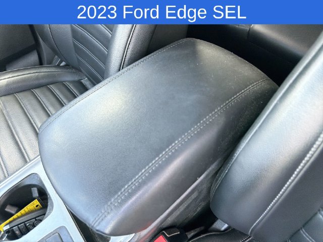 Thumbnail: 2023 Ford Edge - 8