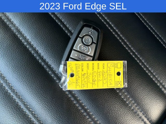 Thumbnail: 2023 Ford Edge - 12