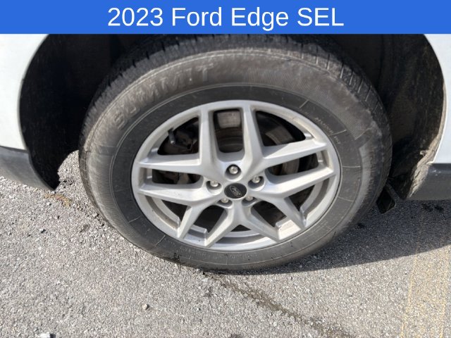 Thumbnail: 2023 Ford Edge - 15