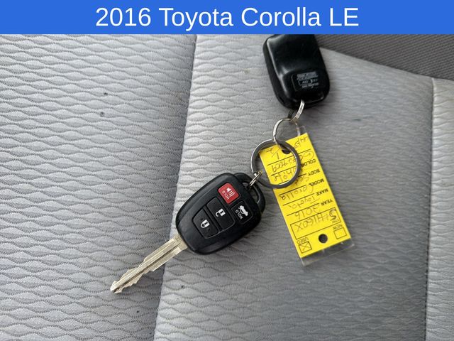Thumbnail: 2016 Toyota Corolla - 16