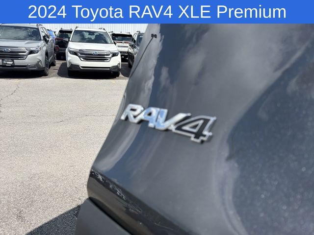 Thumbnail: 2024 Toyota RAV4 - 6