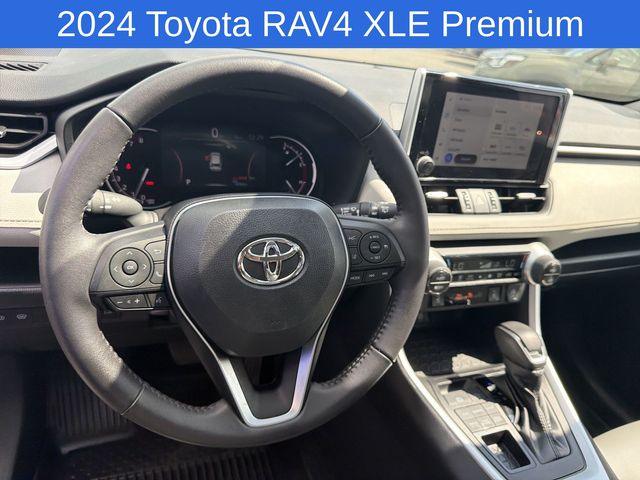 Thumbnail: 2024 Toyota RAV4 - 9