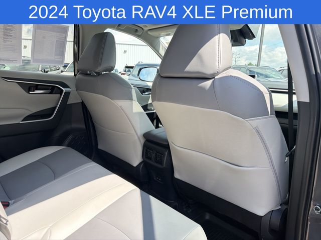 Thumbnail: 2024 Toyota RAV4 - 12
