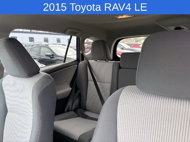 Thumbnail: 2015 Toyota RAV4 - 20