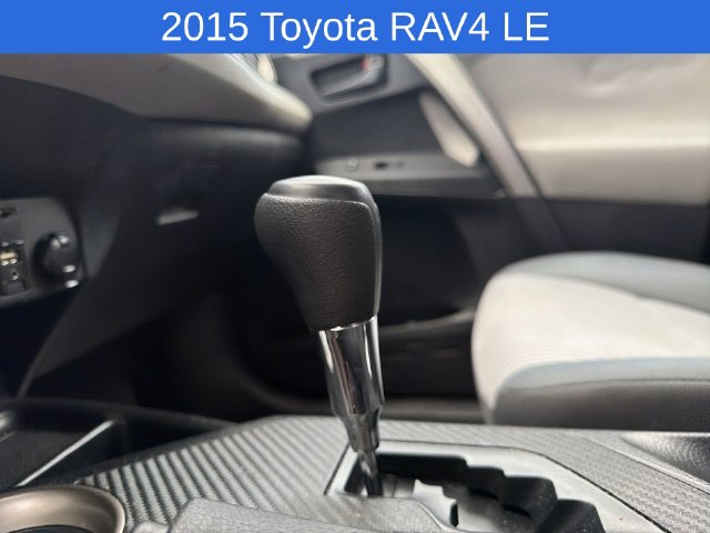 Thumbnail: 2015 Toyota RAV4 - 12