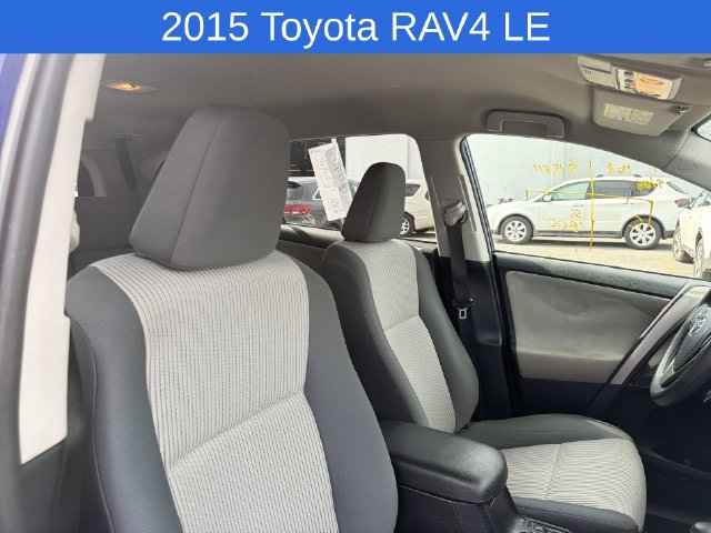 Thumbnail: 2015 Toyota RAV4 - 9