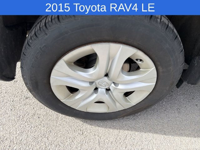 Thumbnail: 2015 Toyota RAV4 - 17