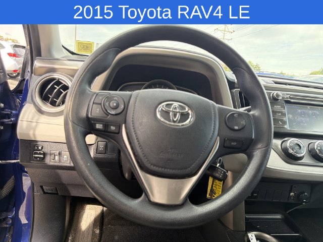 Thumbnail: 2015 Toyota RAV4 - 8
