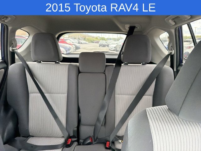 Thumbnail: 2015 Toyota RAV4 - 11
