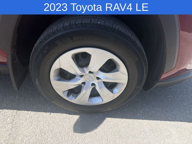 Thumbnail: 2023 Toyota RAV4 - 18