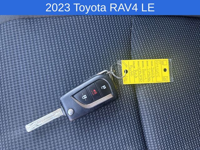 Thumbnail: 2023 Toyota RAV4 - 12