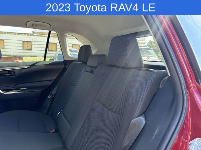 Thumbnail: 2023 Toyota RAV4 - 21