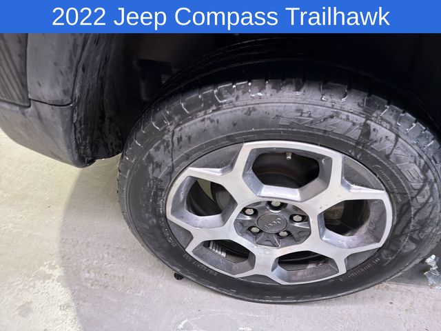 Thumbnail: 2022 Jeep Compass - 16