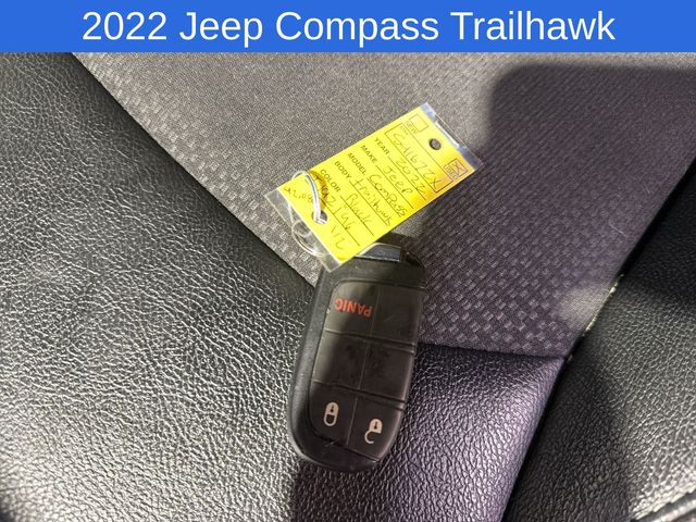 Thumbnail: 2022 Jeep Compass - 13