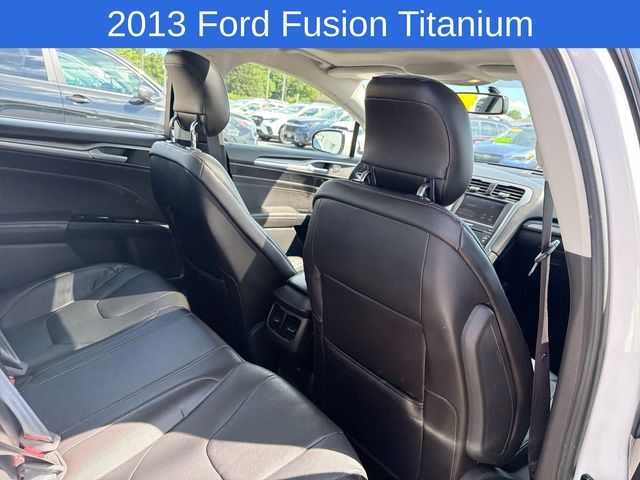 Thumbnail: 2013 Ford Fusion - 11