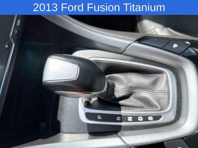 Thumbnail: 2013 Ford Fusion - 27