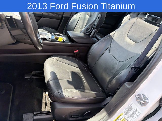 Thumbnail: 2013 Ford Fusion - 10
