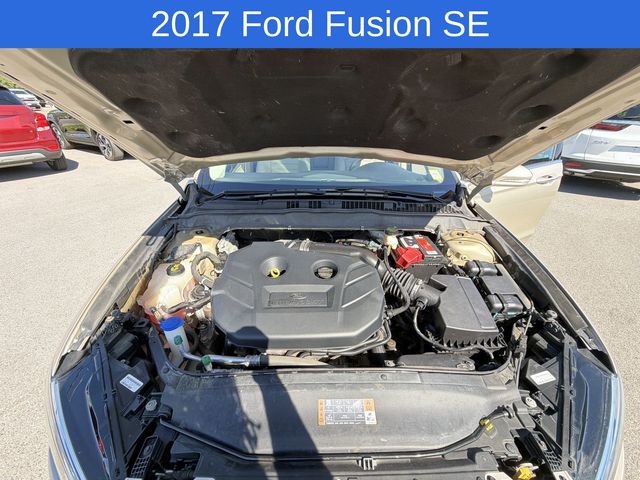 Thumbnail: 2017 Ford Fusion - 8