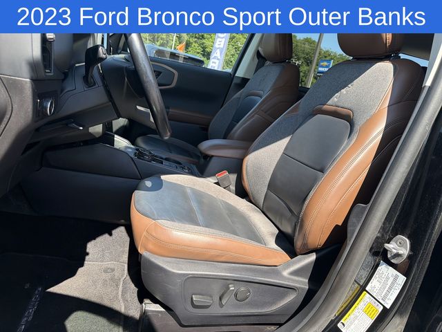 Thumbnail: 2023 Ford Bronco Sport - 10