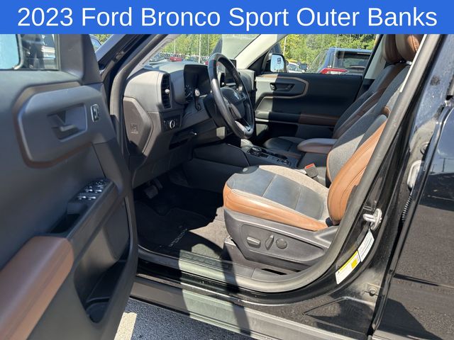 Thumbnail: 2023 Ford Bronco Sport - 9