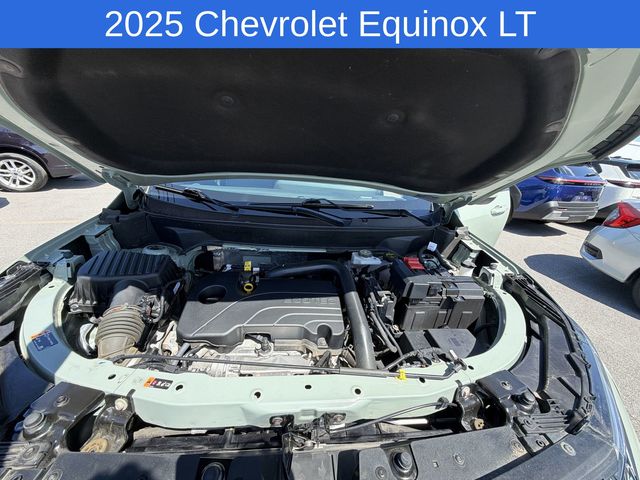 Thumbnail: 2025 Chevrolet Equinox - 8
