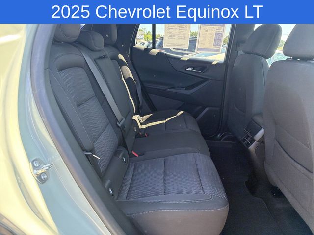 Thumbnail: 2025 Chevrolet Equinox - 26