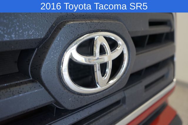 Thumbnail: 2016 Toyota Tacoma - 26