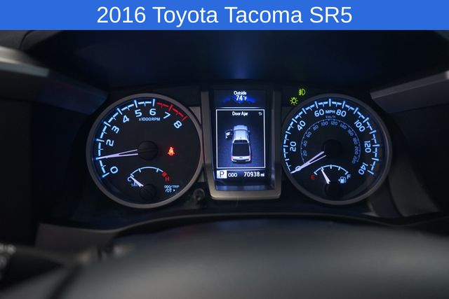 Thumbnail: 2016 Toyota Tacoma - 14