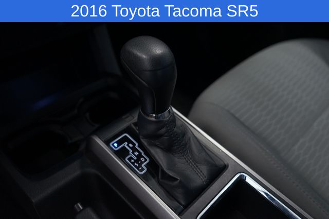 Thumbnail: 2016 Toyota Tacoma - 28