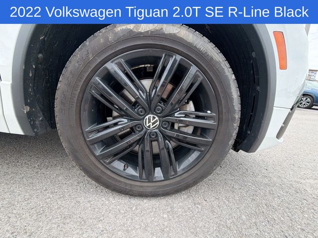 Thumbnail: 2022 Volkswagen Tiguan - 19