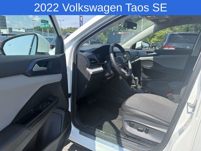 Thumbnail: 2022 Volkswagen Taos - 2