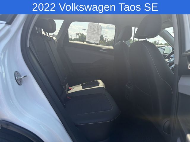 Thumbnail: 2022 Volkswagen Taos - 12