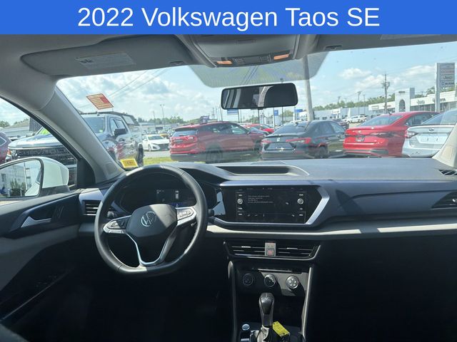 Thumbnail: 2022 Volkswagen Taos - 9