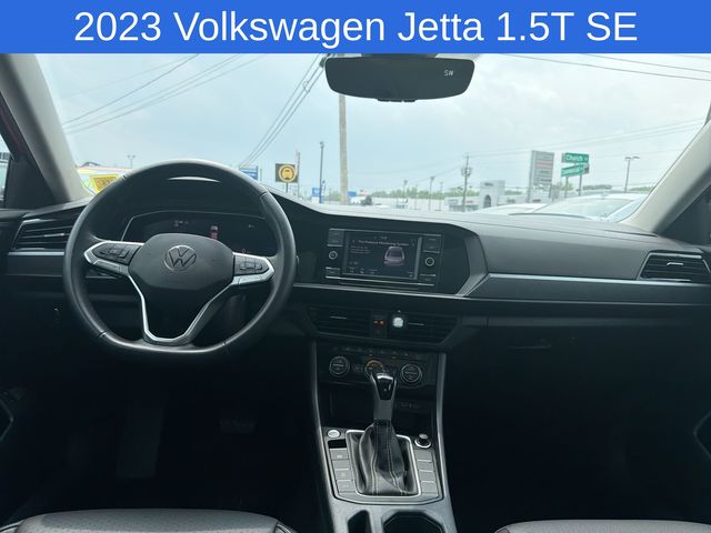 Thumbnail: 2023 Volkswagen Jetta - 2