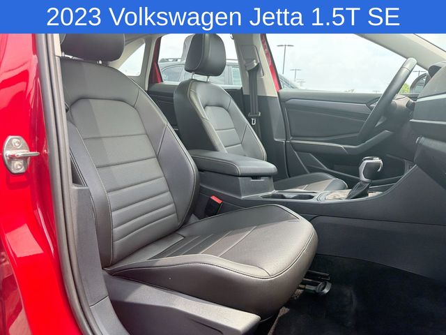 Thumbnail: 2023 Volkswagen Jetta - 11