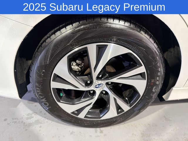 Thumbnail: 2025 Subaru Legacy - 8