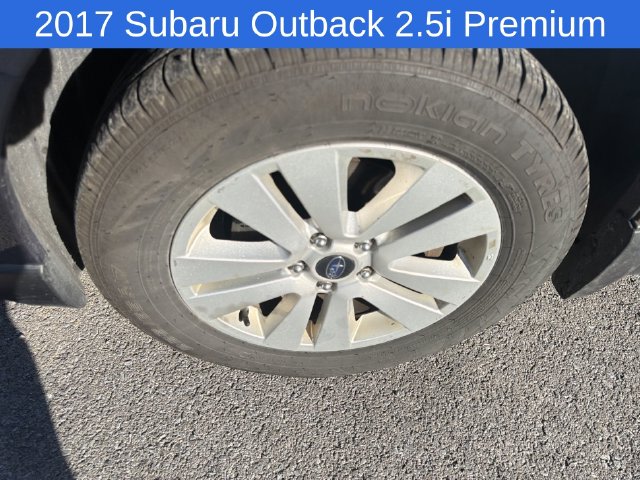 Thumbnail: 2017 Subaru Outback - 6