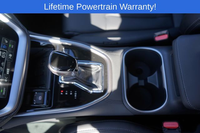 Thumbnail: 2025 Subaru Outback - 14